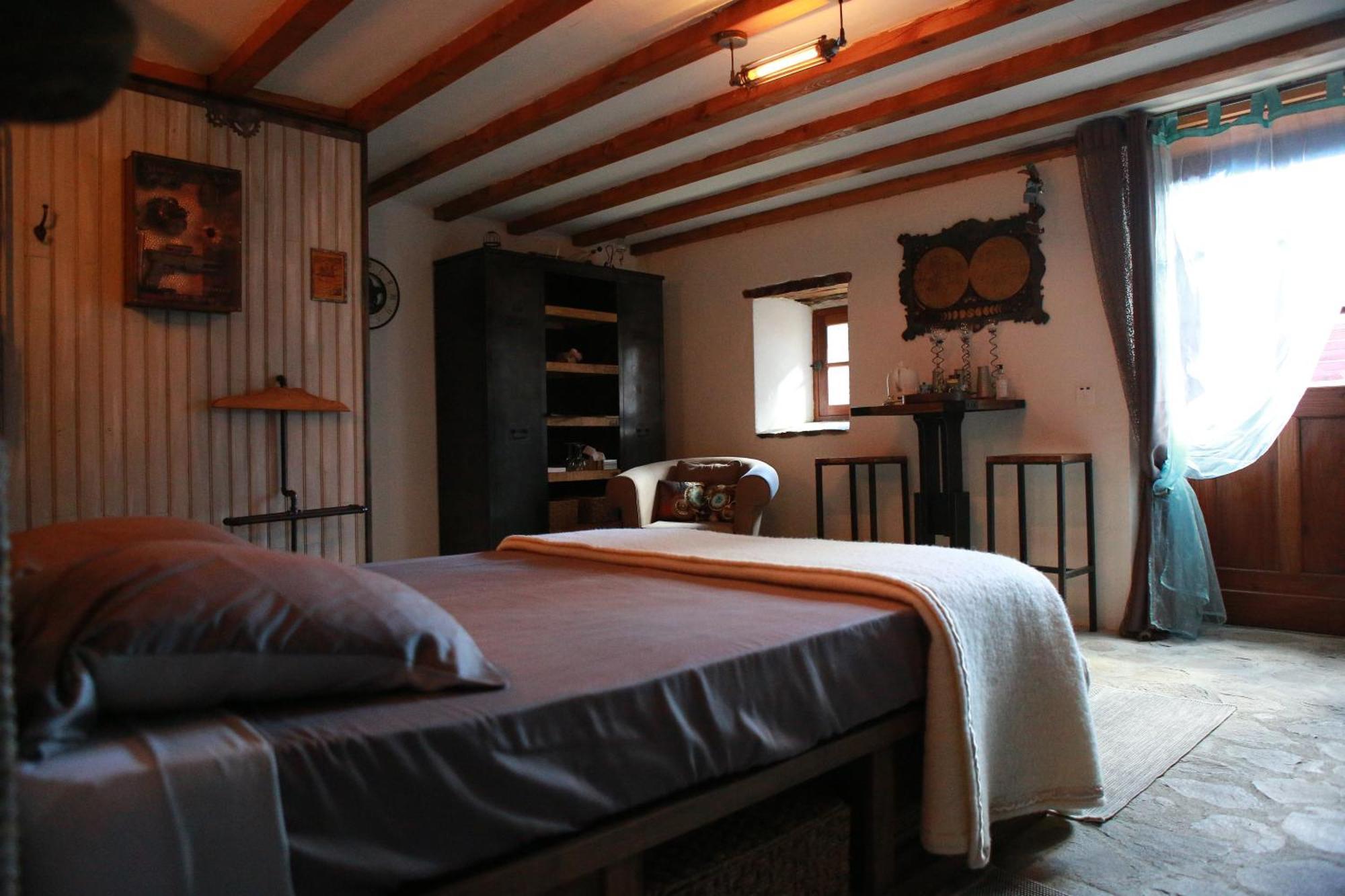 Chambre Steampunk Jules Vernes Bosbonparent エクステリア 写真